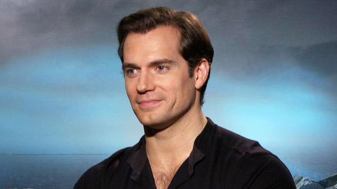 Henry Cavill's Eyes Were Nearly Damaged Due to Wearing Contact Lenses for Too Long While Filming The Witcher 2 Instead of wearing contact lenses for 3 hours, Henry wore them all day throughout filming, ignoring his doctor's advice.