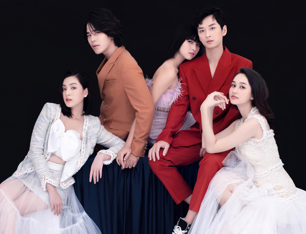 Vietnamese Cinema in 1990 Had a Legend if "Dreamy Eyes" Were Adapted: "Ha Lan" Would Still Dazzle with Viet Trinh's Beauty! 1 The youthful and fresh cast of Victor Vu...