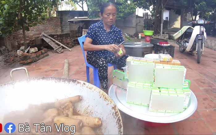 Mrs. Tan Vlog and the Controversial Dishes that Sparked Outrage Among Netizens, Prompting Many to Unsubscribe Immediately 3 Others use unsweetened milk