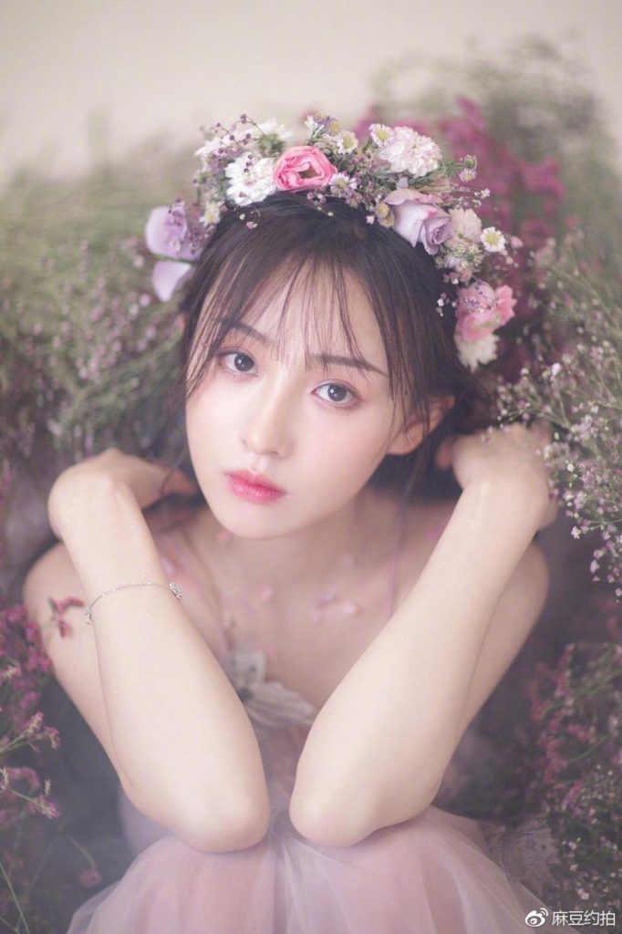 A Closer Look at the Beauty of the Streamer Goddess with 5 Million Fans: Delicate Looks and Sweet Singing That Captivate Fans 5 Even when not on screen, she still looks stunning