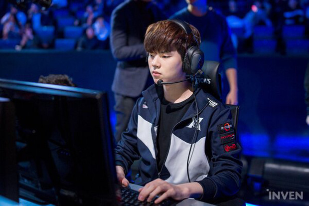 Deft gave up a 'golden' contract to fulfill his promise. Photo: Invenglobal.