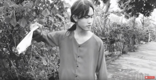 Decoding the Implicit Sayings of 1977 Vlog in Their New Clip - Only by Understanding Fully Can One See a Microcosm of Society in One Video 5 Please, prince, spare the cursed sister, this line