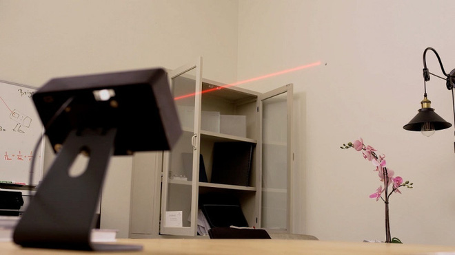 The Laser Device That Can Scan the Entire Room to Find Mosquitoes Without Missing a Single One 1 Bzigo's device is responsible for locating mosquitoes present in the room.
