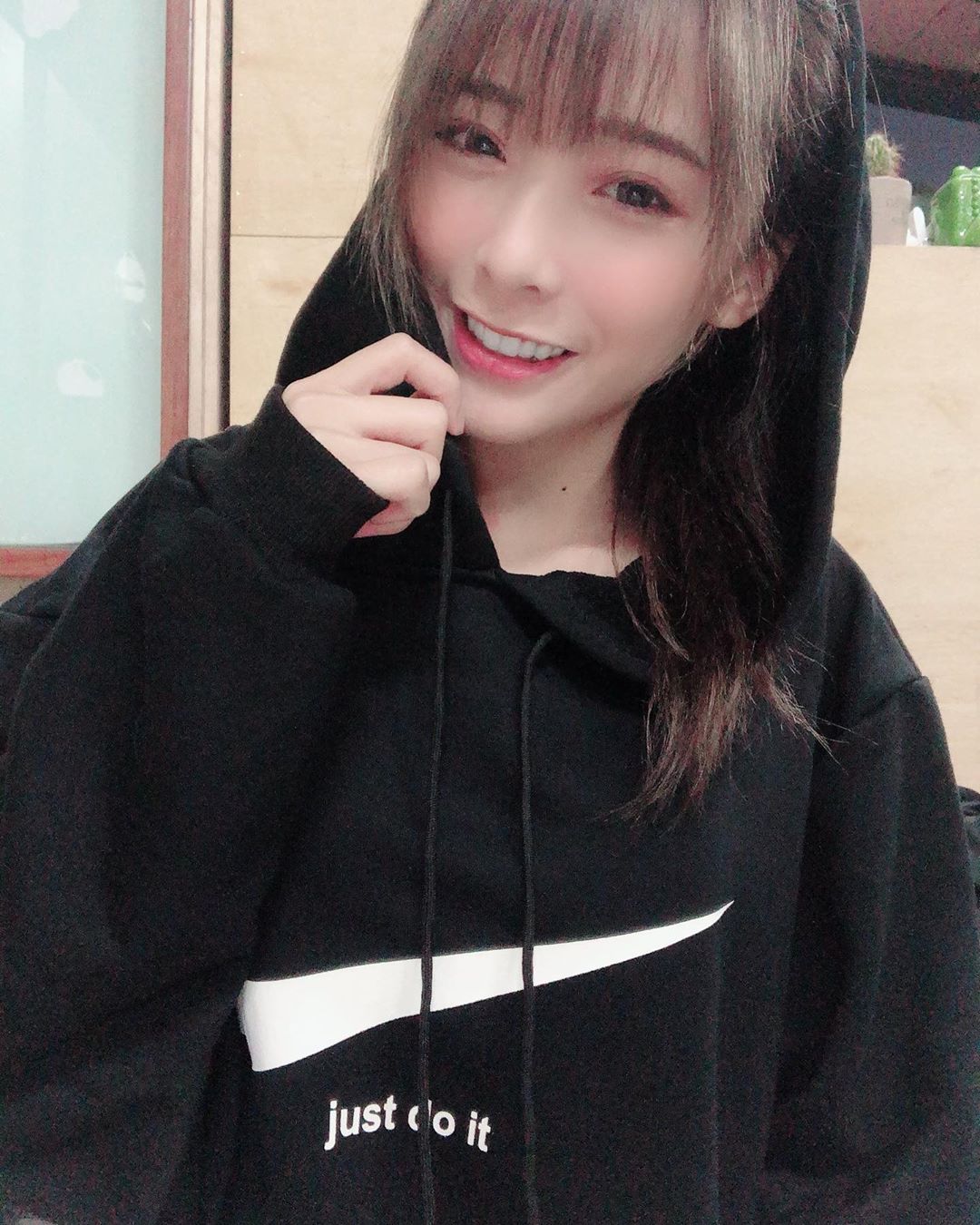 Surprised by the Stunning Beauty of the Beautiful Streamer, the Online Community is Eagerly Asking for Info 14 photo 1 15788866968471618473518