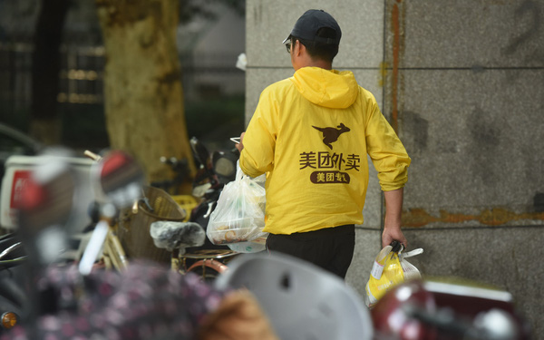 'Striking Gold' in the Internet Economy: Food Delivery Workers in Technology Earn 30-40 Million VND Monthly 1 photo 1 15790693402792093199384 1