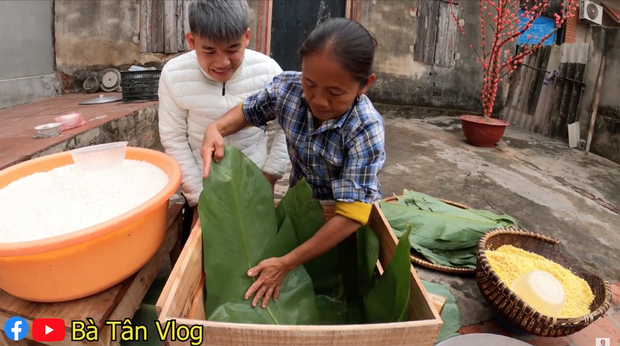 25 kg of rice, countless dong leaves, beans, and a lot of pork