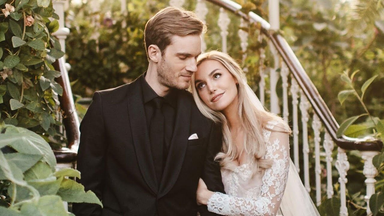 Who Says Gamers Aren't Attractive? You'll Be Surprised by the Ranking of 'YouTube King' PewDiePie 3 PewDiePie can't believe he was ranked 2nd, surpassing V from BTS
