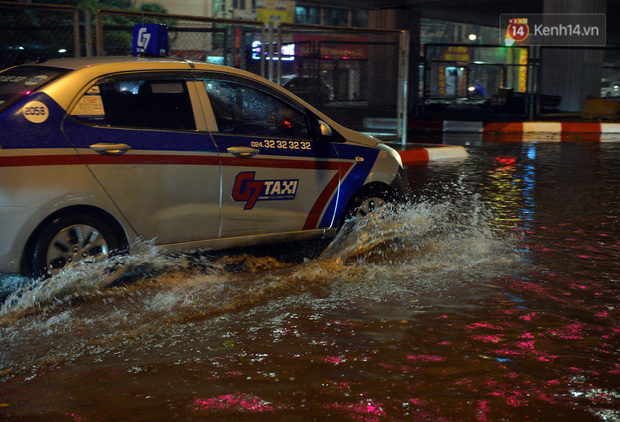 The rainfall wasn't too heavy or long-lasting, but due to debris blocking the drains, water could not drain away in time.