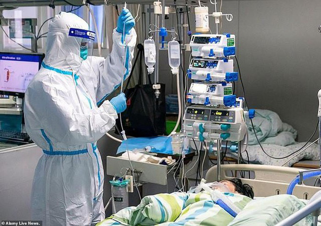 Doctors in Wuhan insulted and attacked by many patients and their families.