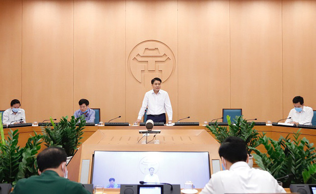 Chairman of the Hanoi People's Committee Nguyen Duc Chung.