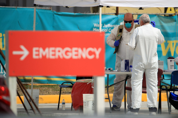 According to Bill Gates, the U.S. has not yet reached the peak of Covid-19; the number of infections is still rising.
