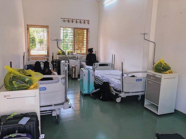 As soon as she returned to the country, she strictly followed the 14-day quarantine procedure.