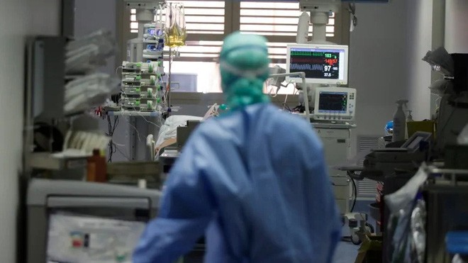 You cannot even stop to meticulously set the ventilator parameters, as you do not have much time when visiting each room.