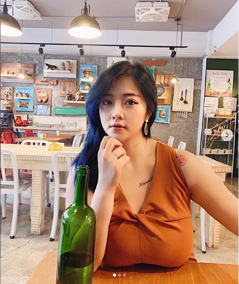 Every outfit Chloe Babe wears often showcases her bust to the fullest.
