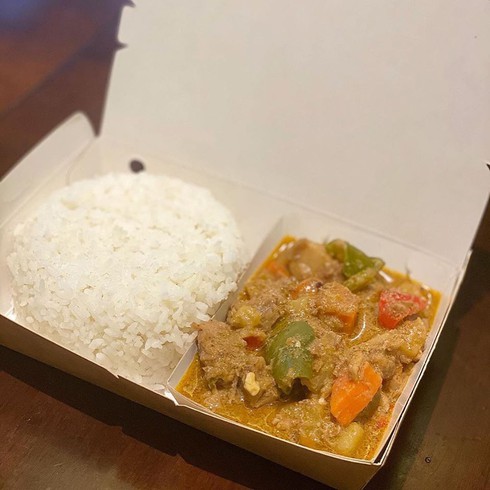 A close-up of the meal she prepared, which has received widespread praise from the public.