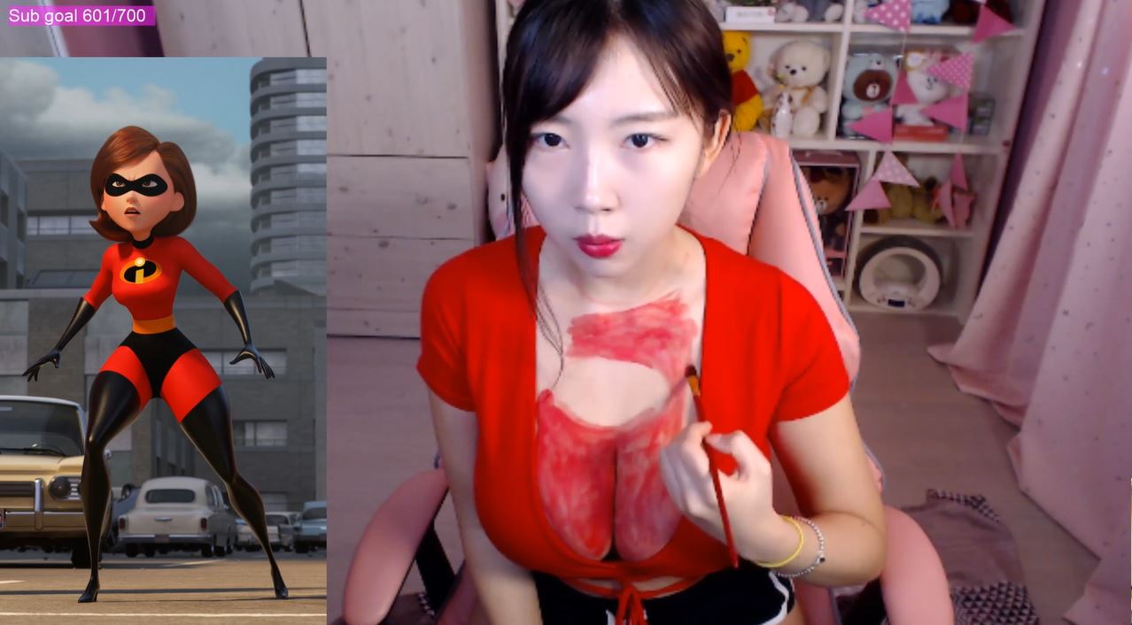 And this is how the streamer chose to cosplay the character