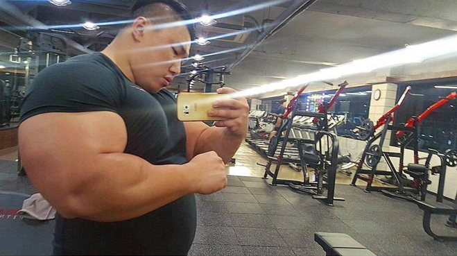 Ha Je Yong is affectionately nicknamed the 'Korean Hulk' by fans.