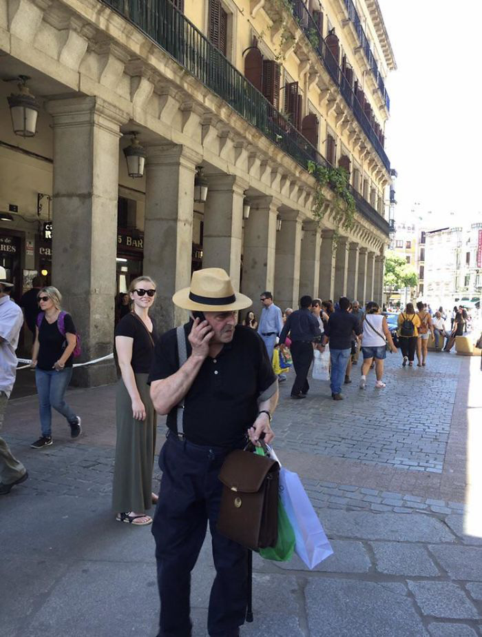 I asked my younger brother to take a travel photo in Spain. I’m not an old man wearing a hat, okay!