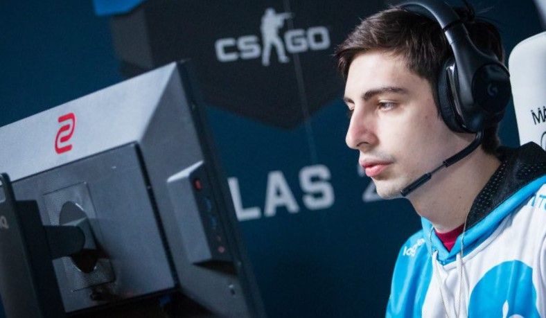 Many believe that at 25, Shroud can still compete professionally