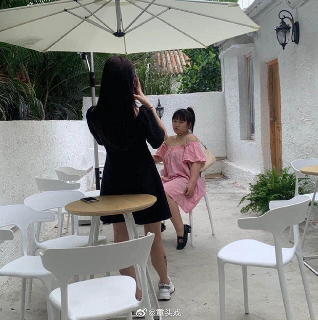 And here are the behind-the-scenes photos