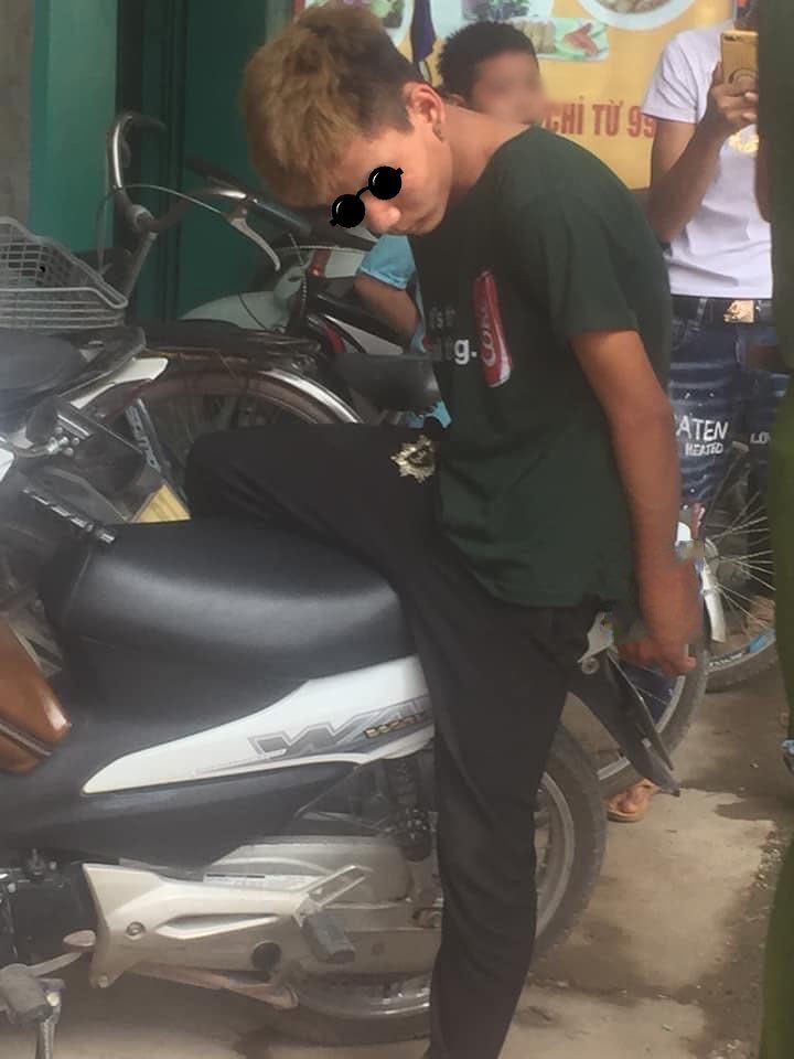 A bitter ending for the young man in the theft, truly a case of enemies meeting in a narrow alley