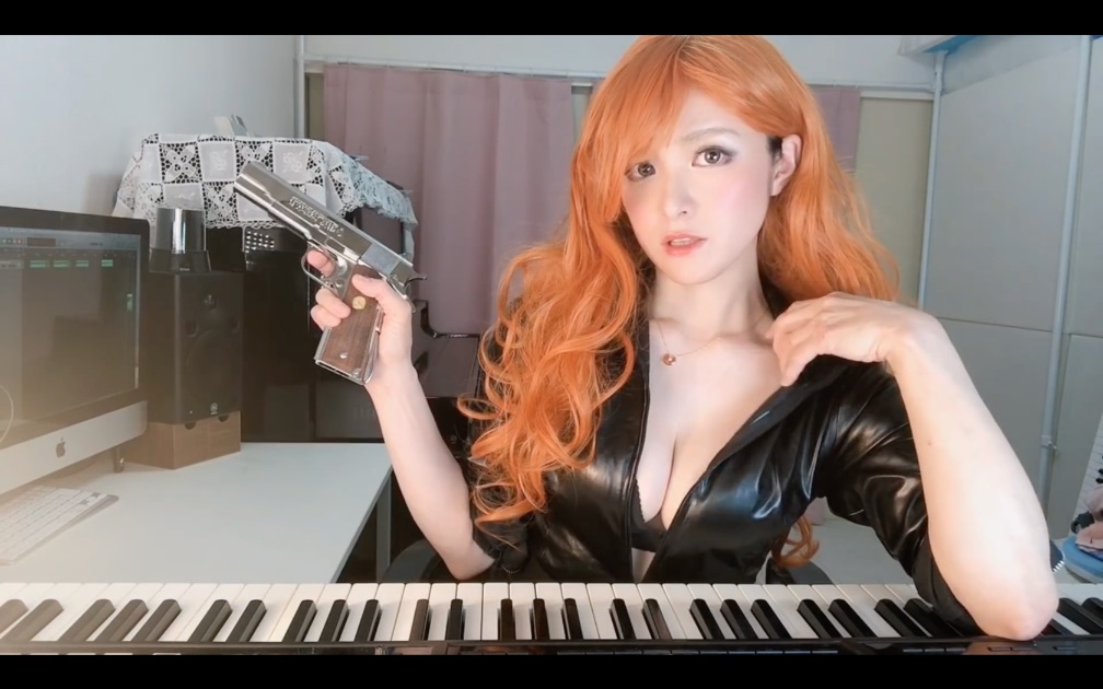 Yoko Takagi - the sexy streamer