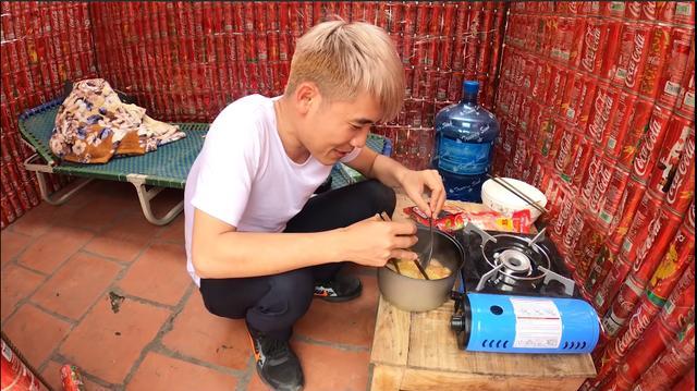 He also delights viewers with moments of cooking and living in this house