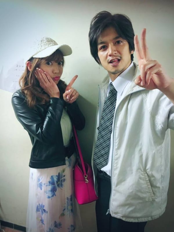 Takeru Shibaki (right) is also a talented singer. (Source: Internet)