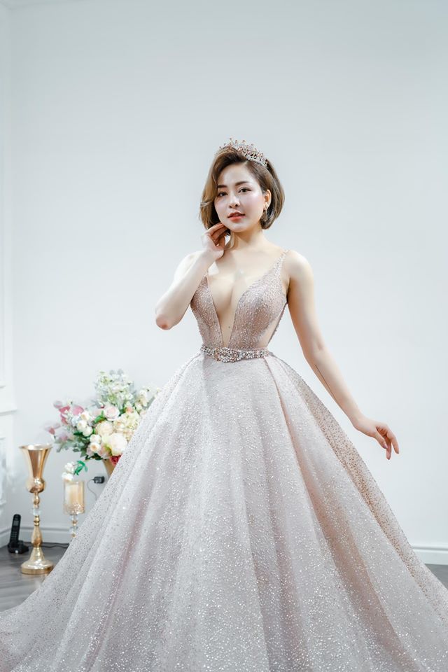 Beautiful and radiant image of Trâm Anh in her new post.