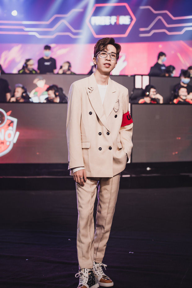 When he dresses up, he really looks good!