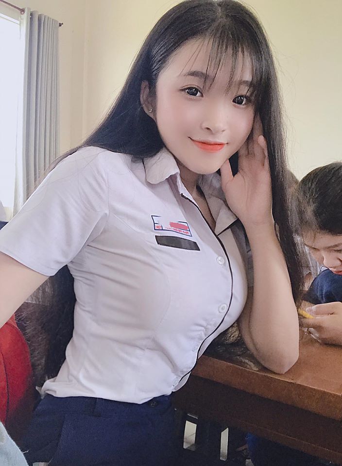 Phan Thi Bao Tran looks gentle from many angles.