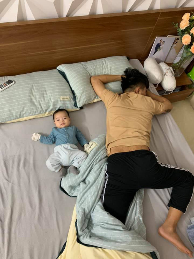 The dad sleeps and forgets that he has to watch the child.