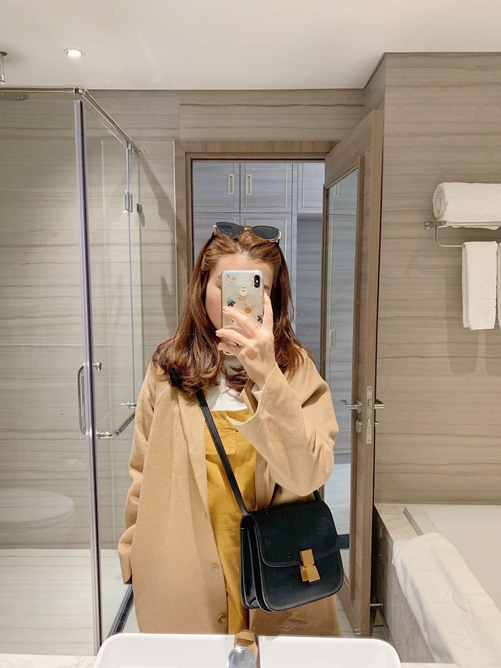 Celine box bag worth 80 million VND