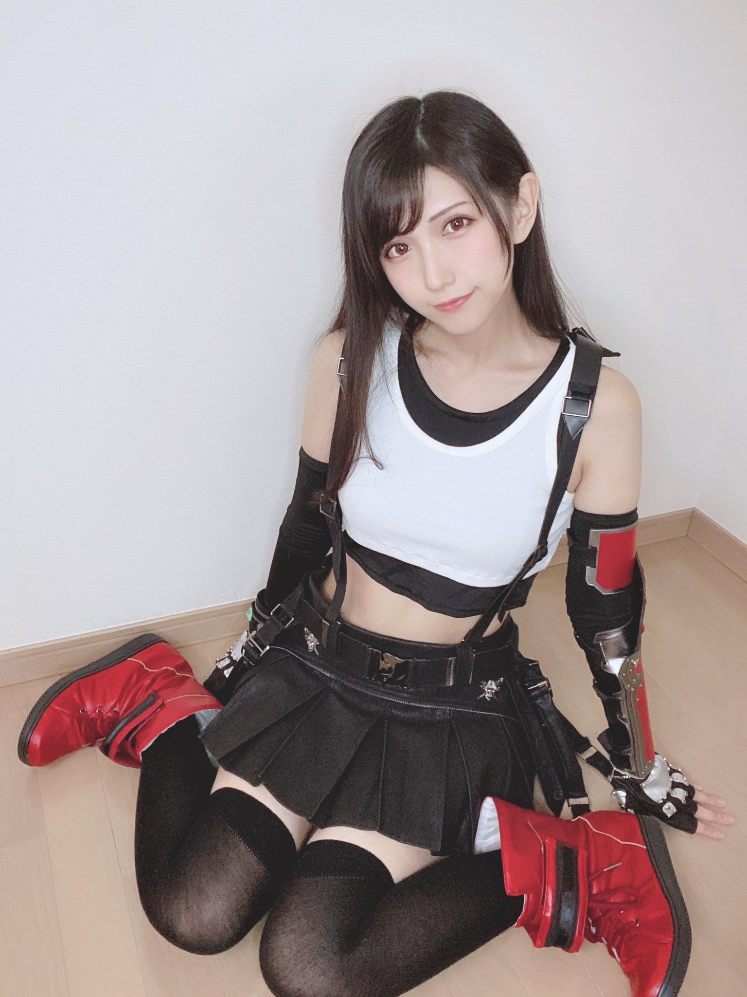 It turns out she is Xiaori Xiang - a Taiwanese cosplayer