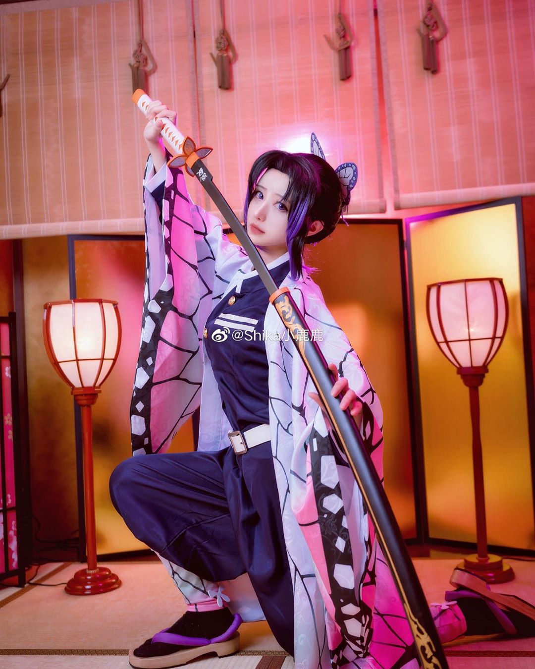 Also helping her cosplay photos attract more attention