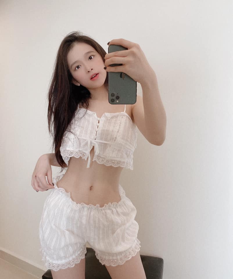 As she matures, Linh Ka's photos are no longer subjected to as much negative criticism as before