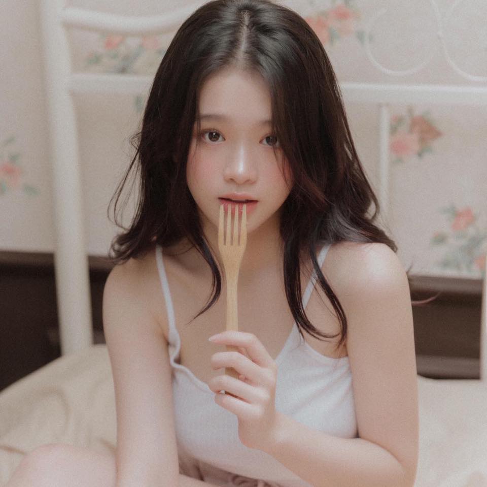 There's no denying that Linh Ka is getting more beautiful as she grows up