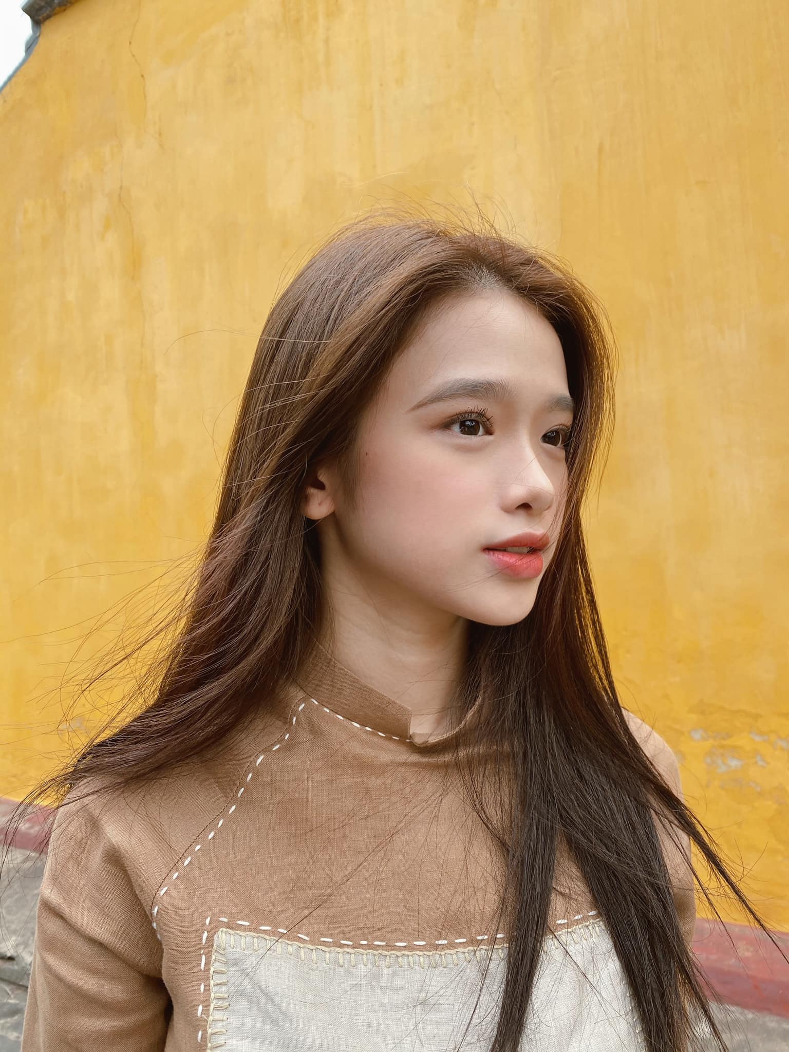 Over time, Linh Ka has become more beautiful and mature