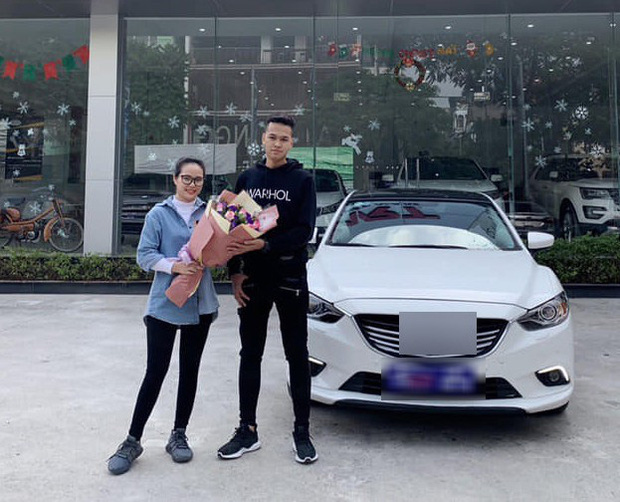 The most famous and successful AOE player has bought a car at the age of 22.