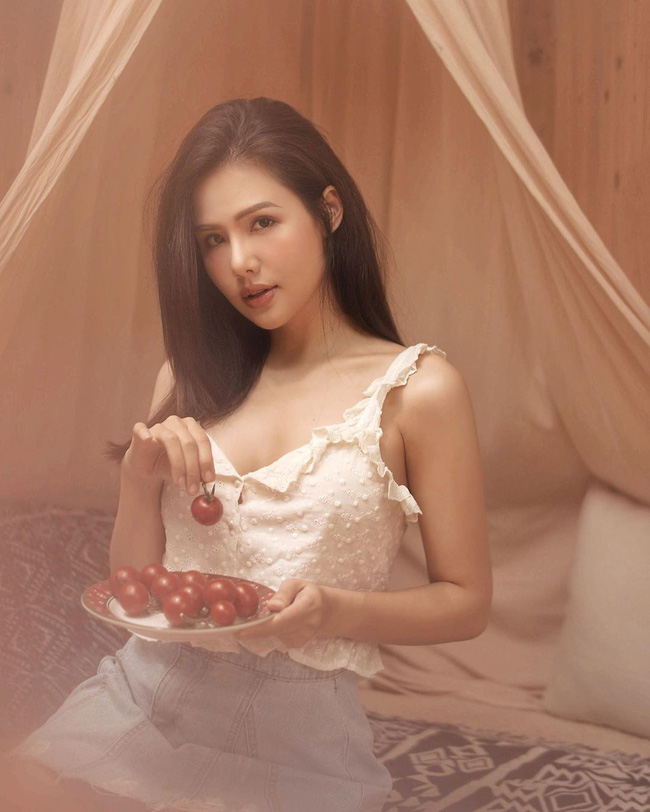 Recently, through a story on her personal page, Phanh Lee implied that she had only dated her husband for a few months before deciding to move towards marriage.