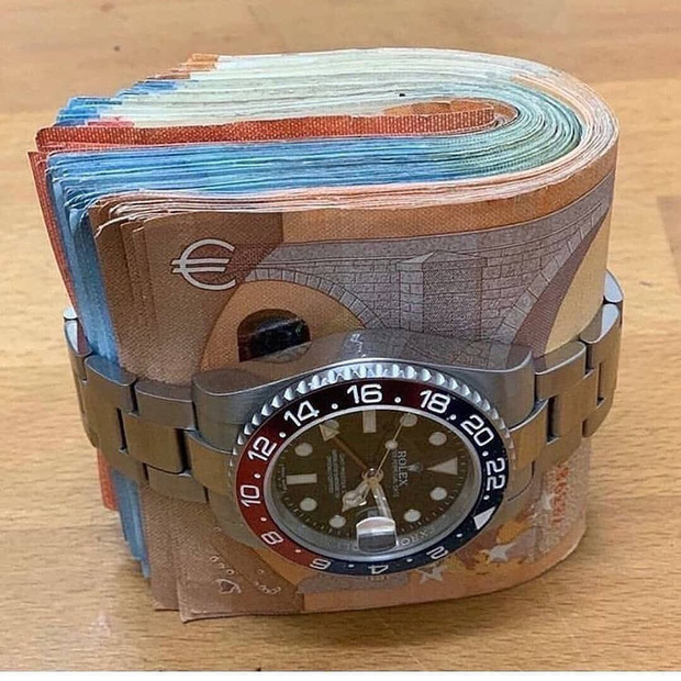 Images showcasing wealth like this surely won't be approved because they lack your face in the picture. (Source: Instagram)