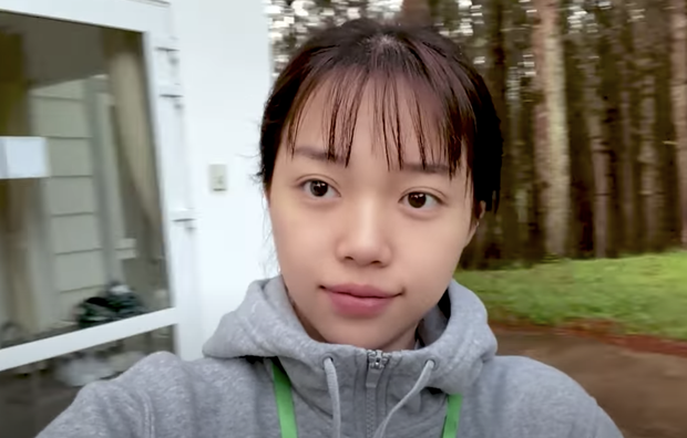 But a bare face like this is just perfect, right?