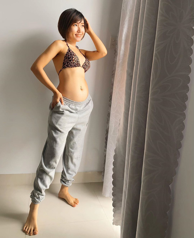 Incredible figure of female streamer Uyen Pu even while pregnant