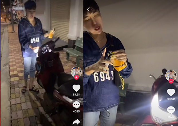 Huỳnh Đạt uses perfume to wash his own SH bike.