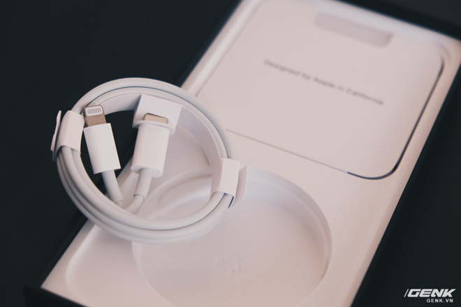The iPhone 12 series box contains only a USB-C to Lightning cable, without a charger or earphones