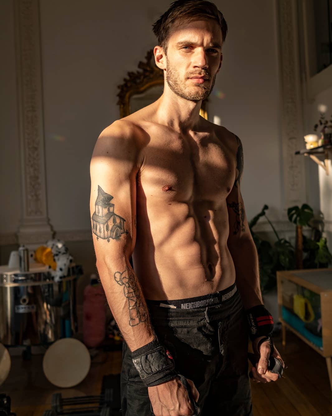 To become the most handsome man in the world