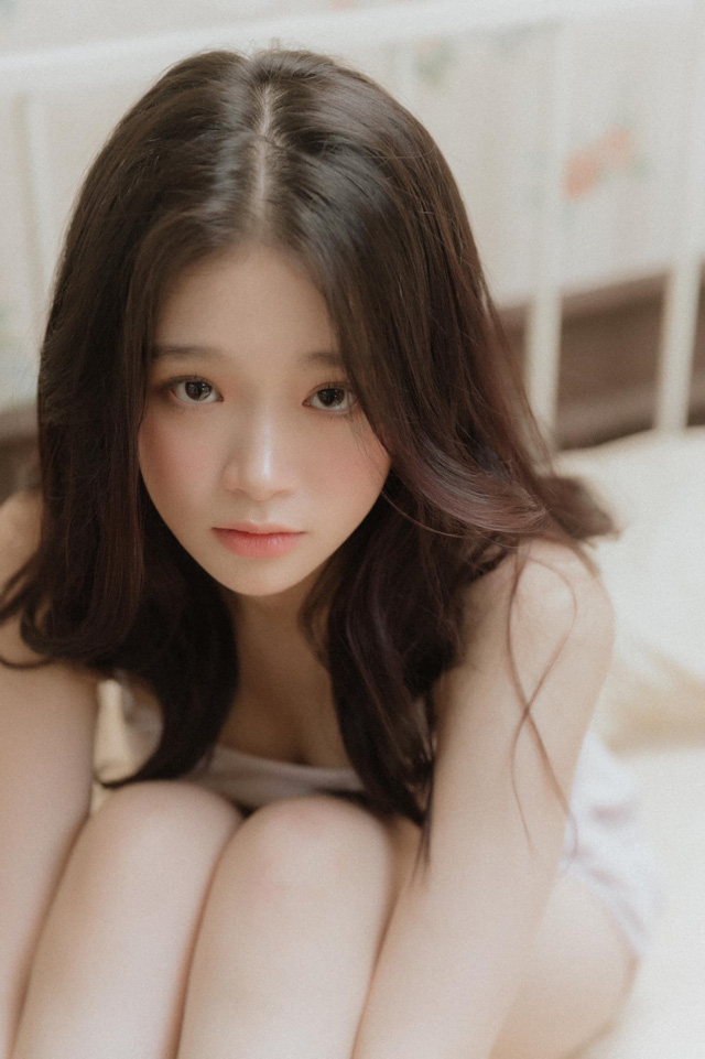 Her new image is well-received by fans