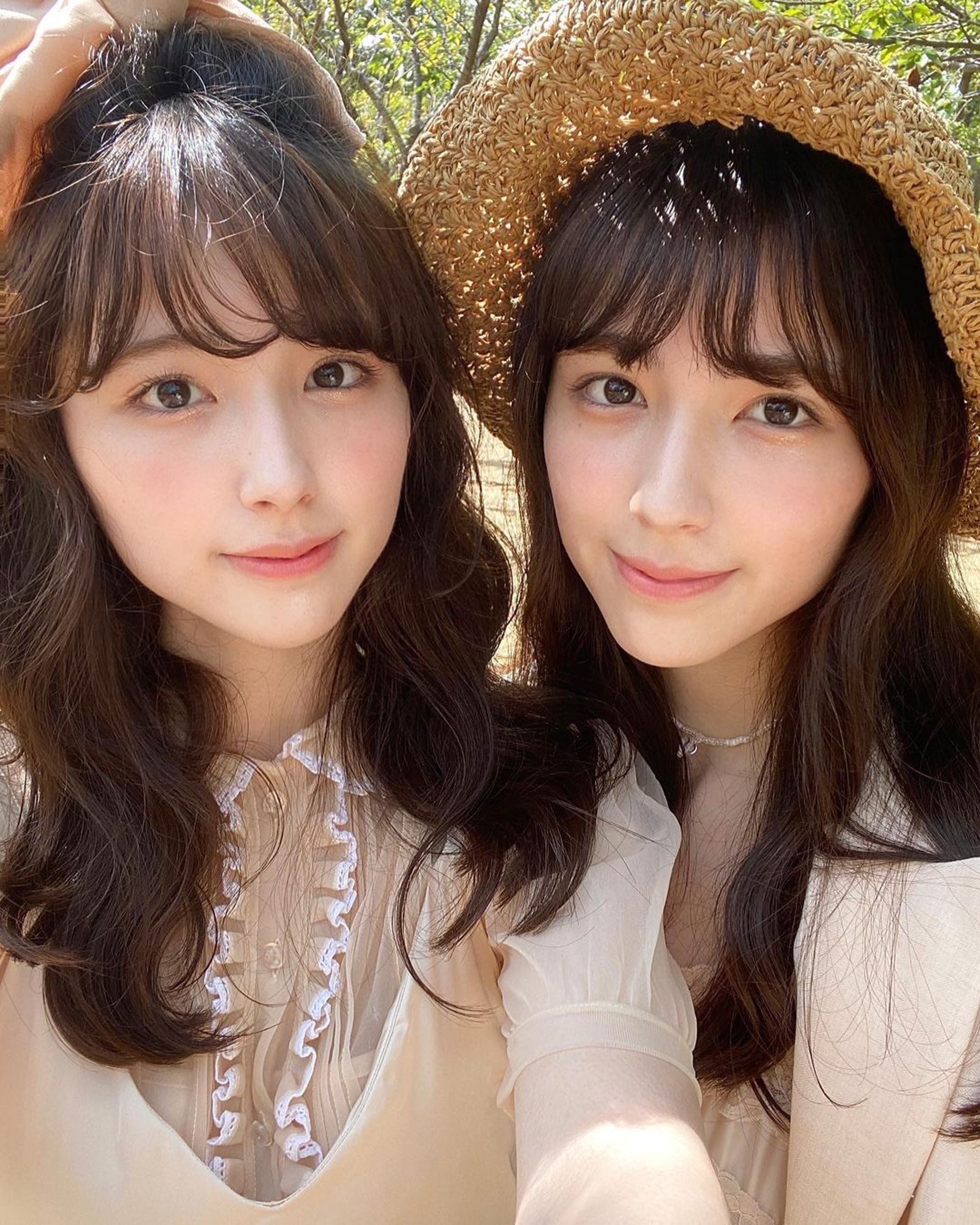 Both possess an extremely pure and cute beauty