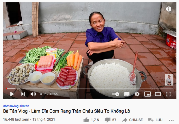 Mrs. Tan Vlog intrigues many with her giant pearl fried rice