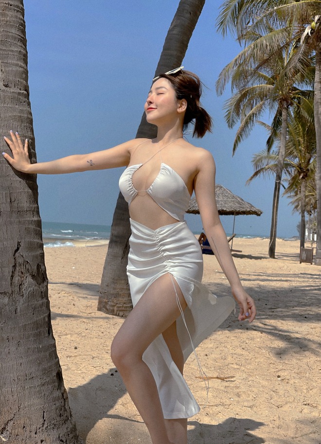The latest images shared by Trâm Anh on her personal page
